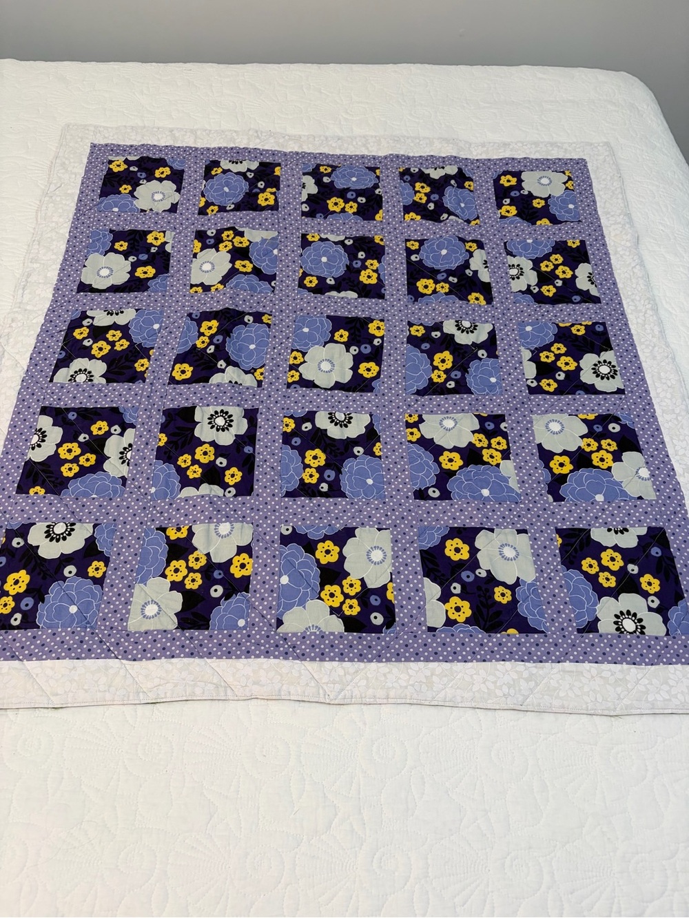 Hand made quilt - Picture 5 of 8